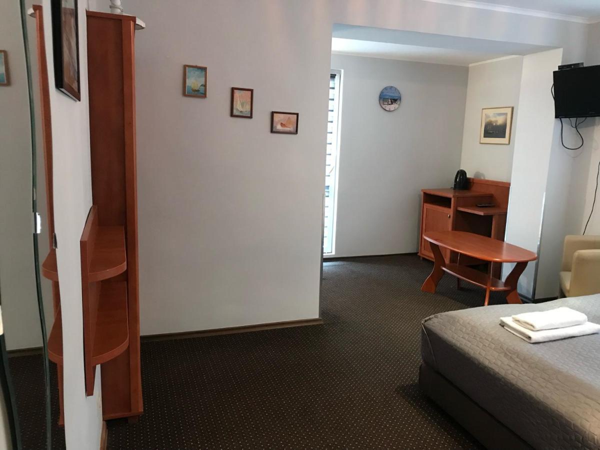 Polaris Krynica Morska Hotel Bagian luar foto